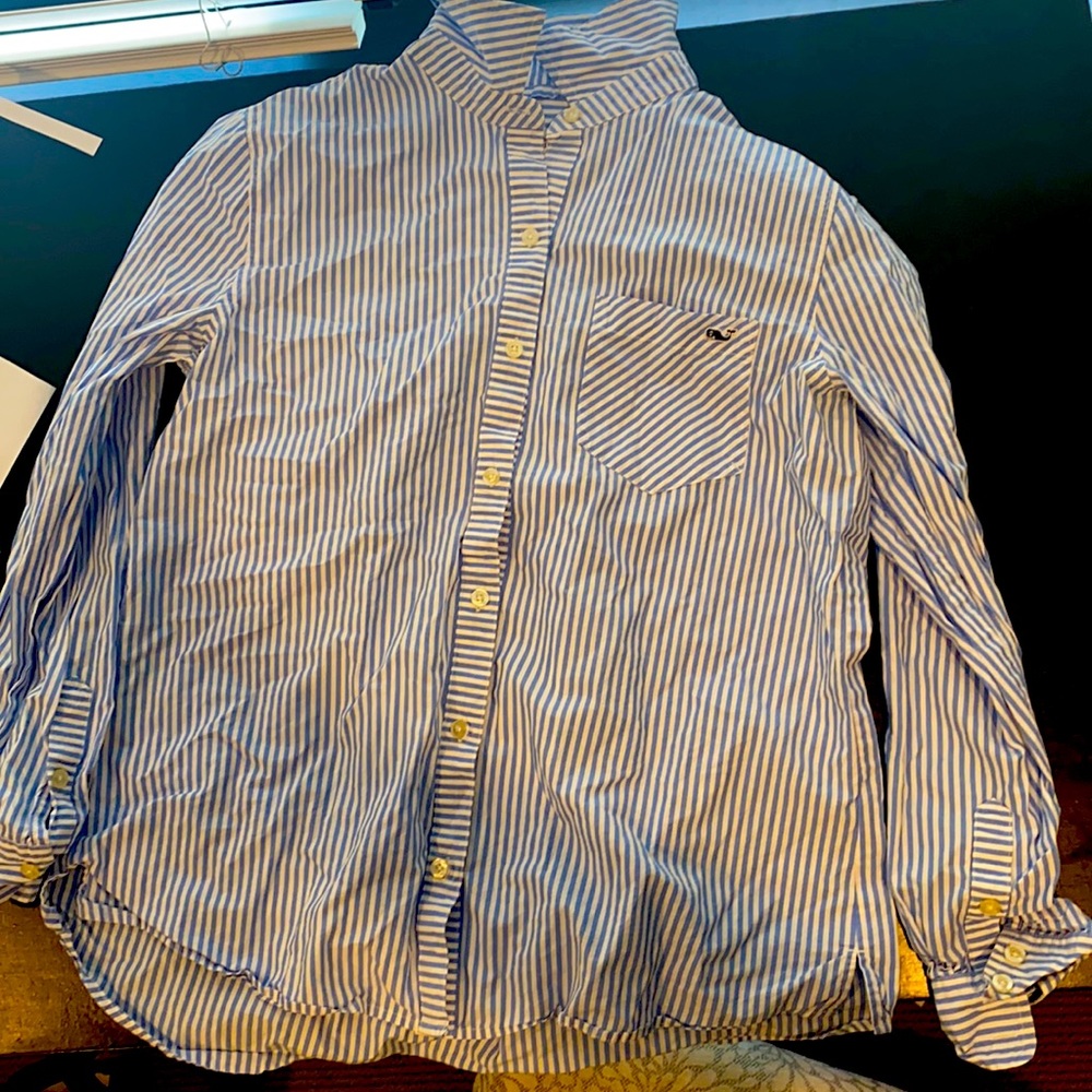 Vineyard vines shirt!